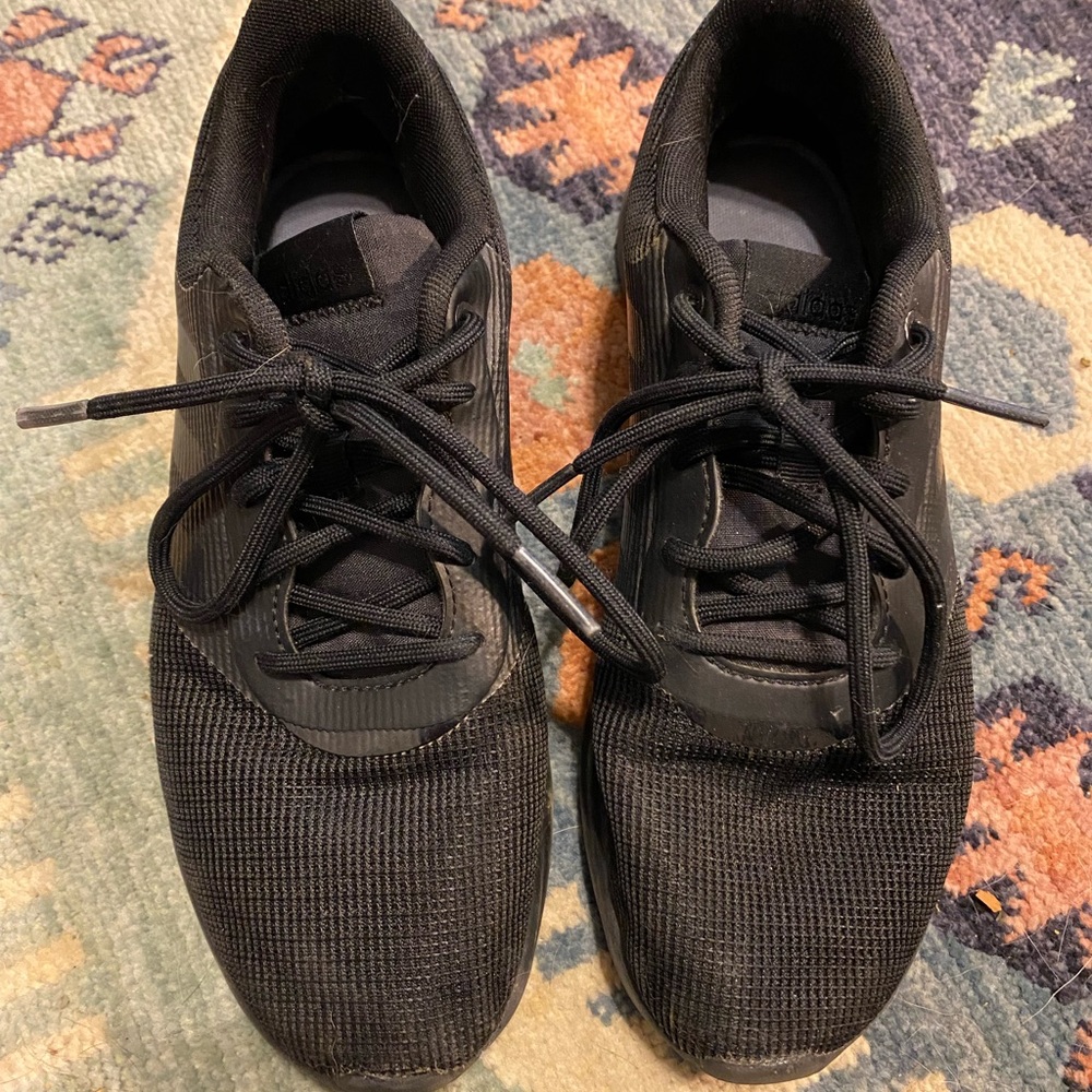 Adidas All Black Tennis shoes